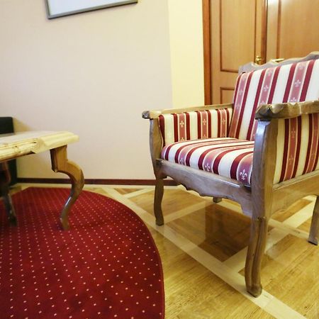 Apartments & Rooms Vienna Osijek Ngoại thất bức ảnh